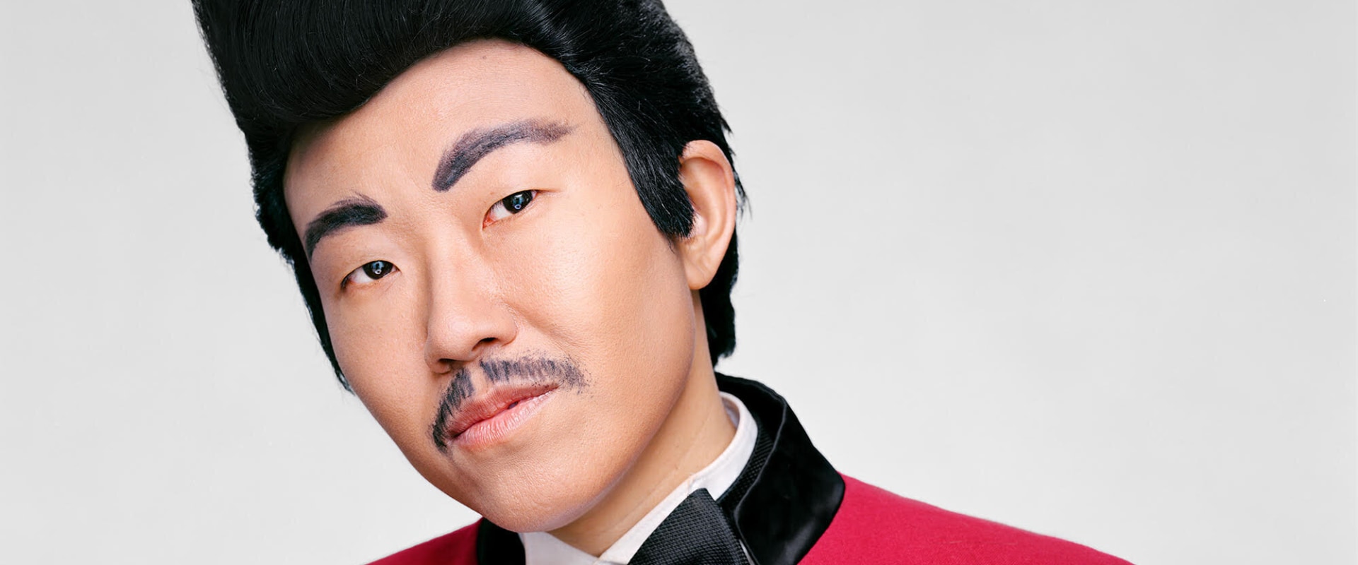 Targeting Specific Audiences with Ads: A Guide to Reaching Arizona Drag King Fans